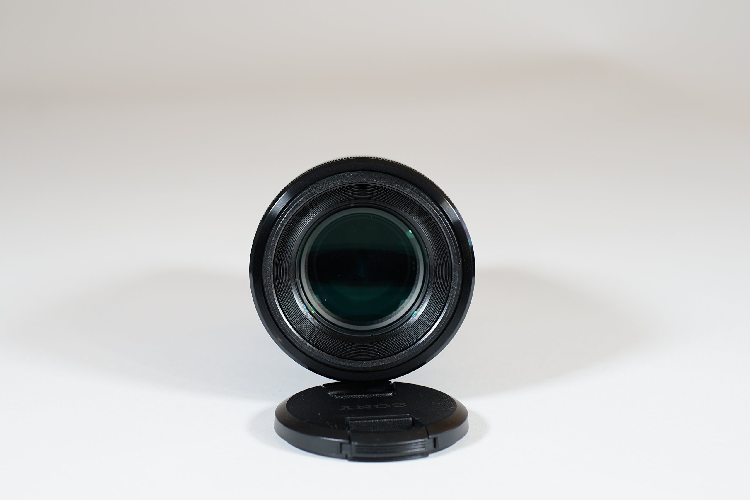 SONY just focus macro lens FE 90 mm F2.8 Macro G OSS E mount full size for SEL90M28G - International Version (No Warranty) 3