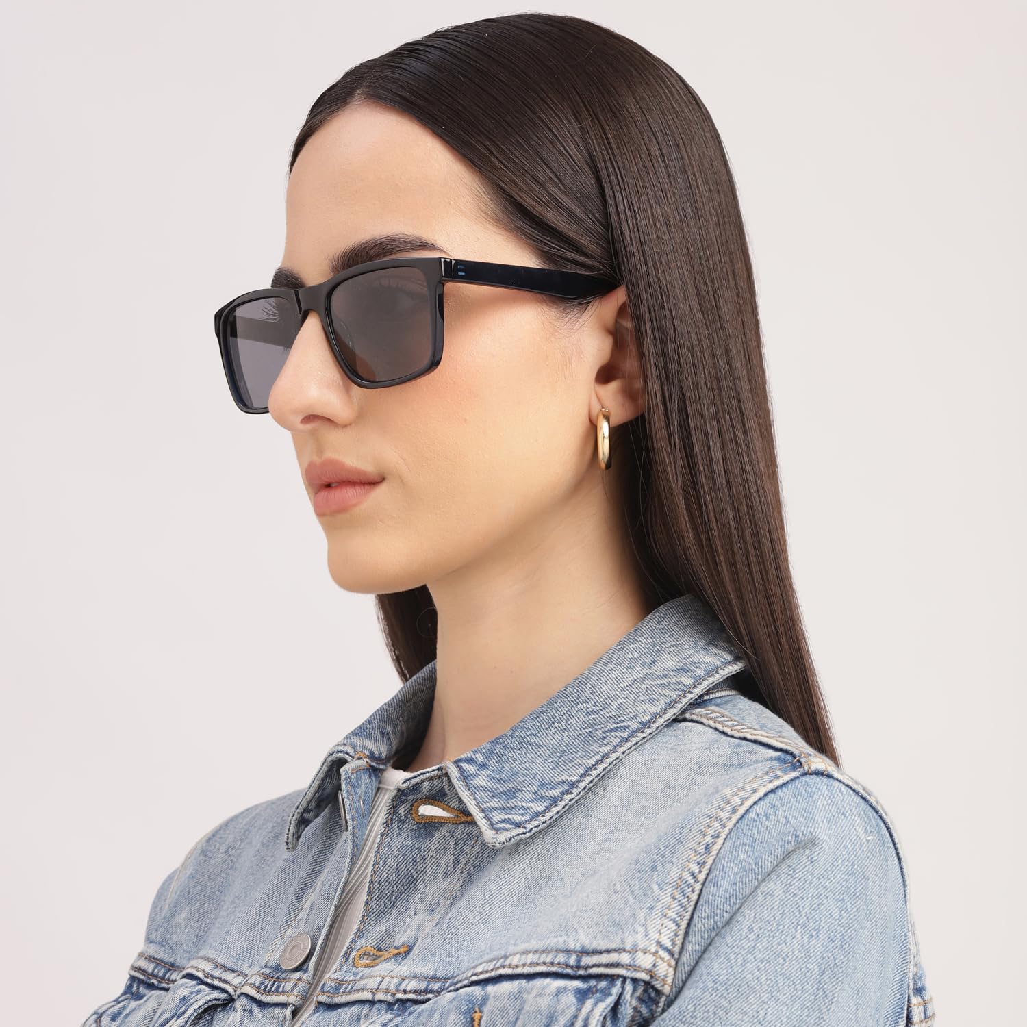 VINCENT CHASE EYEWEAR By Lenskart | Full Rim Wayfarer Branded Latest and Stylish Sunglasses | Polarized and 100% UV Protected | Men & Women | Large | VC S13973 Blue Frame/Lens Grey - Pack of 1 5