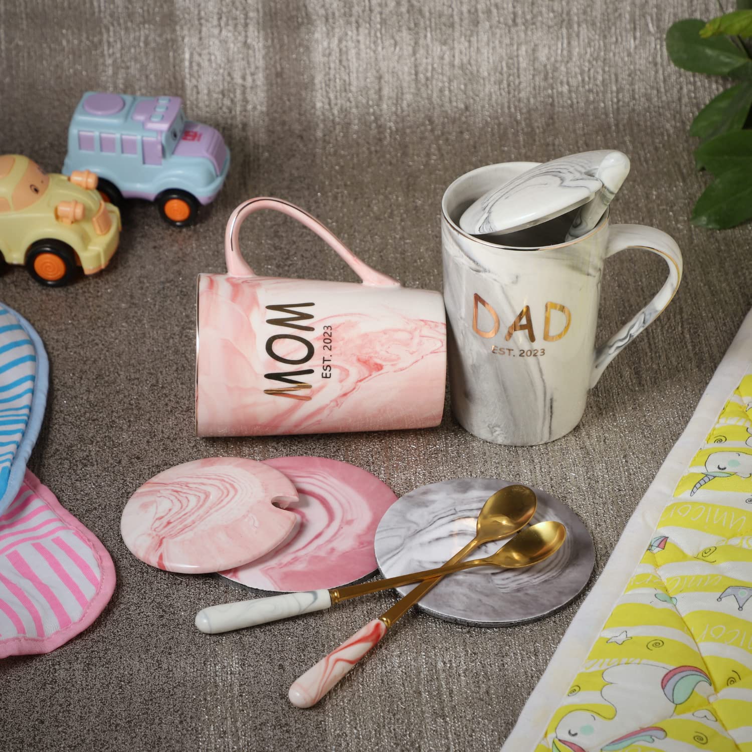 NYRWANA DELIVERING SMILES IN INIDA Dad & Mom Est 2023 Ceramic Mug Gift For Mom Dad, Gift For Couple Baby Shower Occasion, Couples Mugs Set With Gift Box & Free Coasters (Grey, Pink), 400 milliliter 2